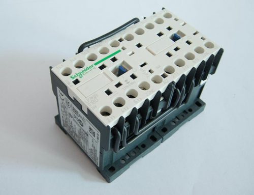 Reversing contactor Schneider LP2K09